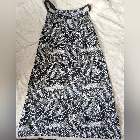 Summer dress - Picture 2 of 9